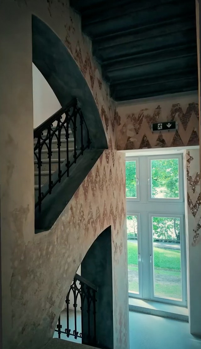 Лестница в башню